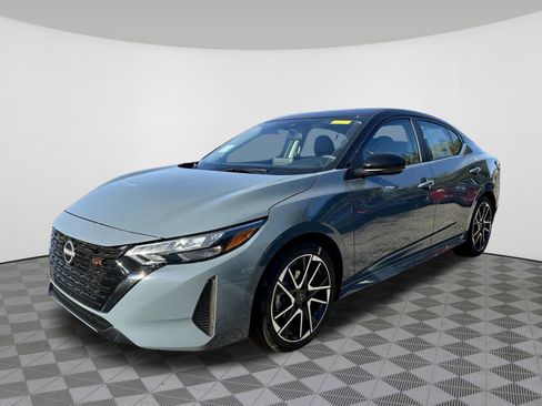 New 2025 Nissan Sentra SR w/ SR Premium Package image 15