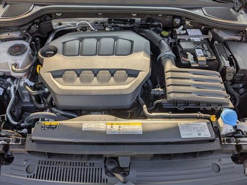 Used 2024 Volkswagen GTI SE image 23