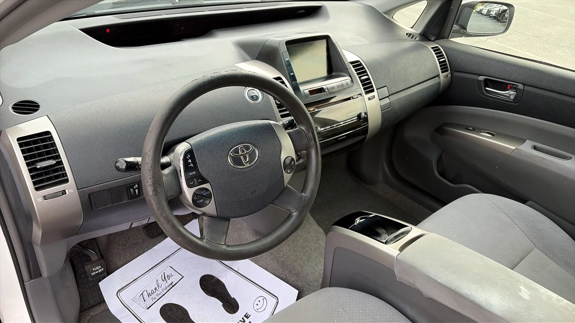 Used 2008 Toyota Prius w/ Pkg 2 FWD image 10