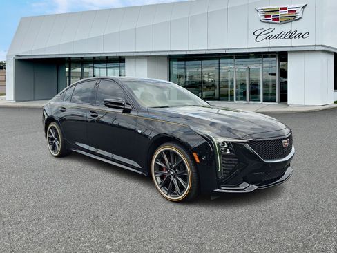 Certified 2025 Cadillac CT5 Sport w/ Sun And Sound Package AWD/4WD image 7