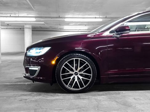 Used 2018 Lincoln MKZ Reserve w/ Luxury Package image 16