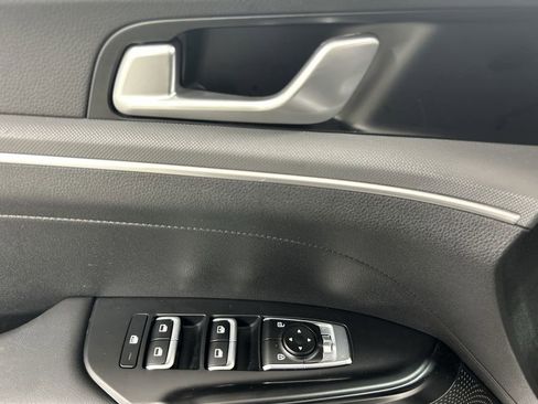 Certified 2023 Kia K5 GT-Line AWD/4WD image 11