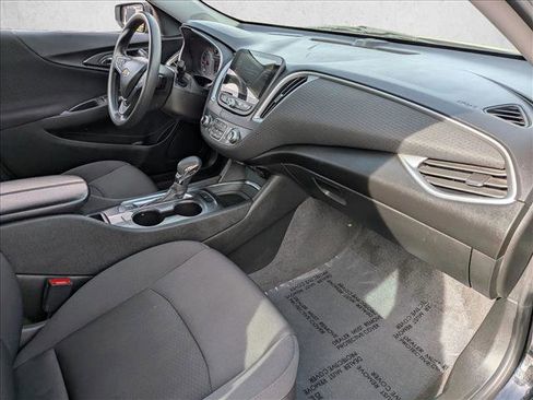Used 2023 Chevrolet Malibu LT image 21