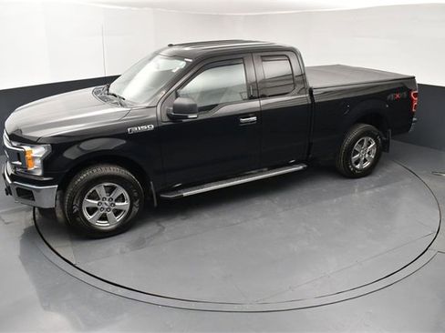 Used 2018 Ford F150 XLT w/ Equipment Group 302A Luxury image 15