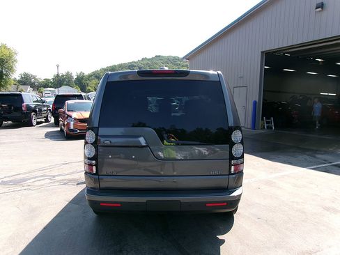 Used 2016 Land Rover LR4 HSE image 5