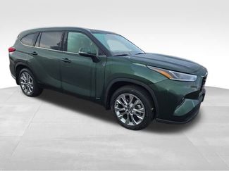 Used 2024 Toyota Highlander Limited 360° Tour