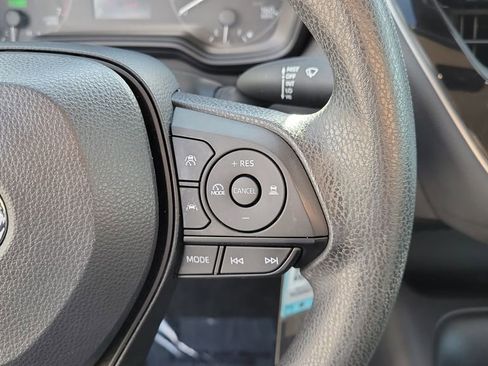 Certified 2023 Toyota Corolla LE FWD image 21
