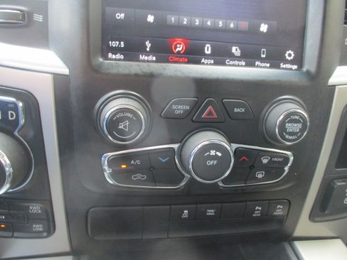 Used 2018 RAM 1500 Big Horn AWD/4WD image 16