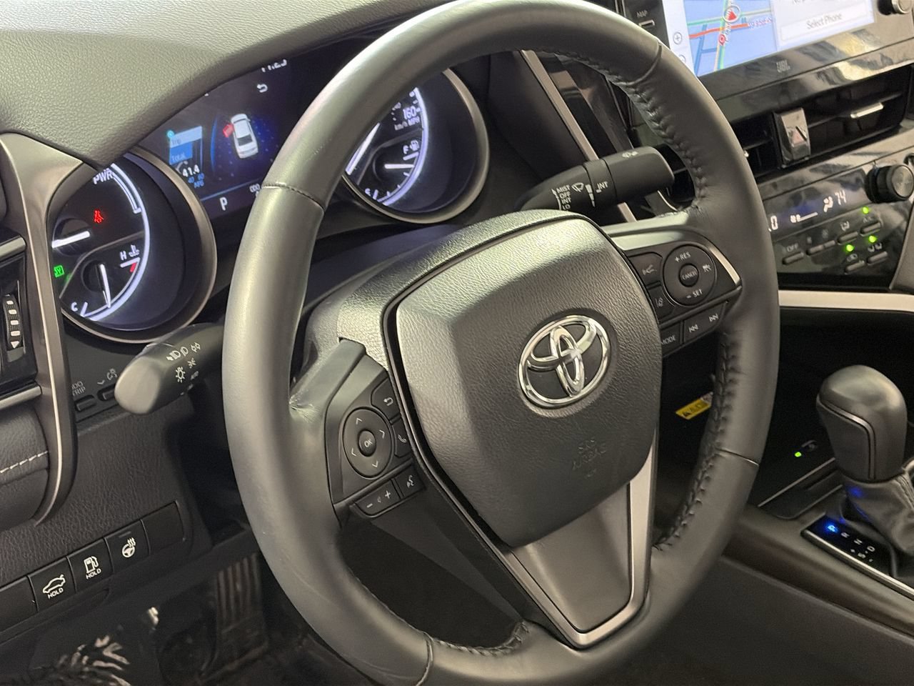 Used 2024 Toyota Camry XSE w/ Navigation Package FWD image 14