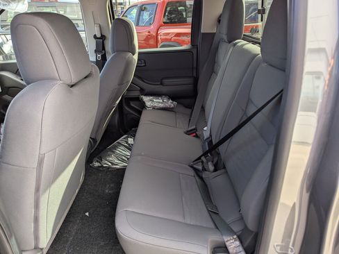 New 2026 Nissan Frontier S image 9