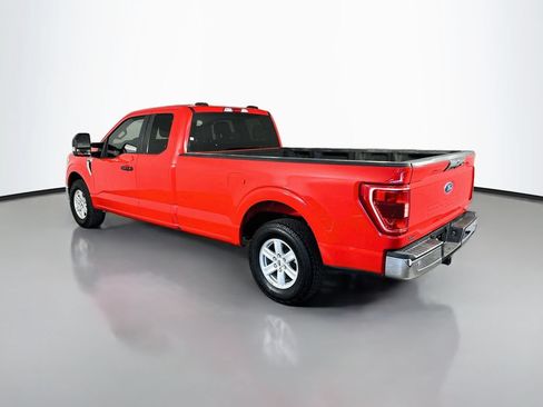 Used 2022 Ford F150 XLT w/ Trailer Tow Package RWD image 5