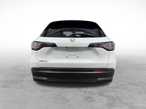 New 2026 Honda HR-V LX image 4