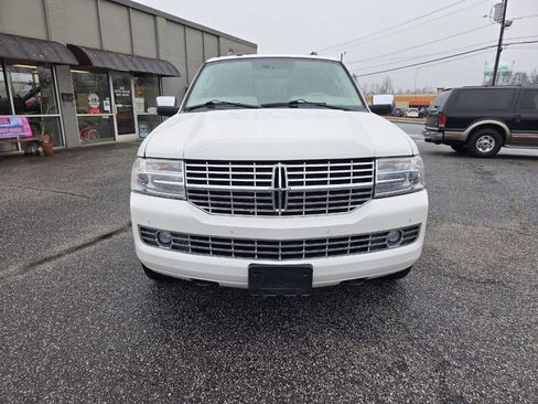 Used 2013 Lincoln Navigator 4WD w/ HD Trailer Tow Pkg image 3
