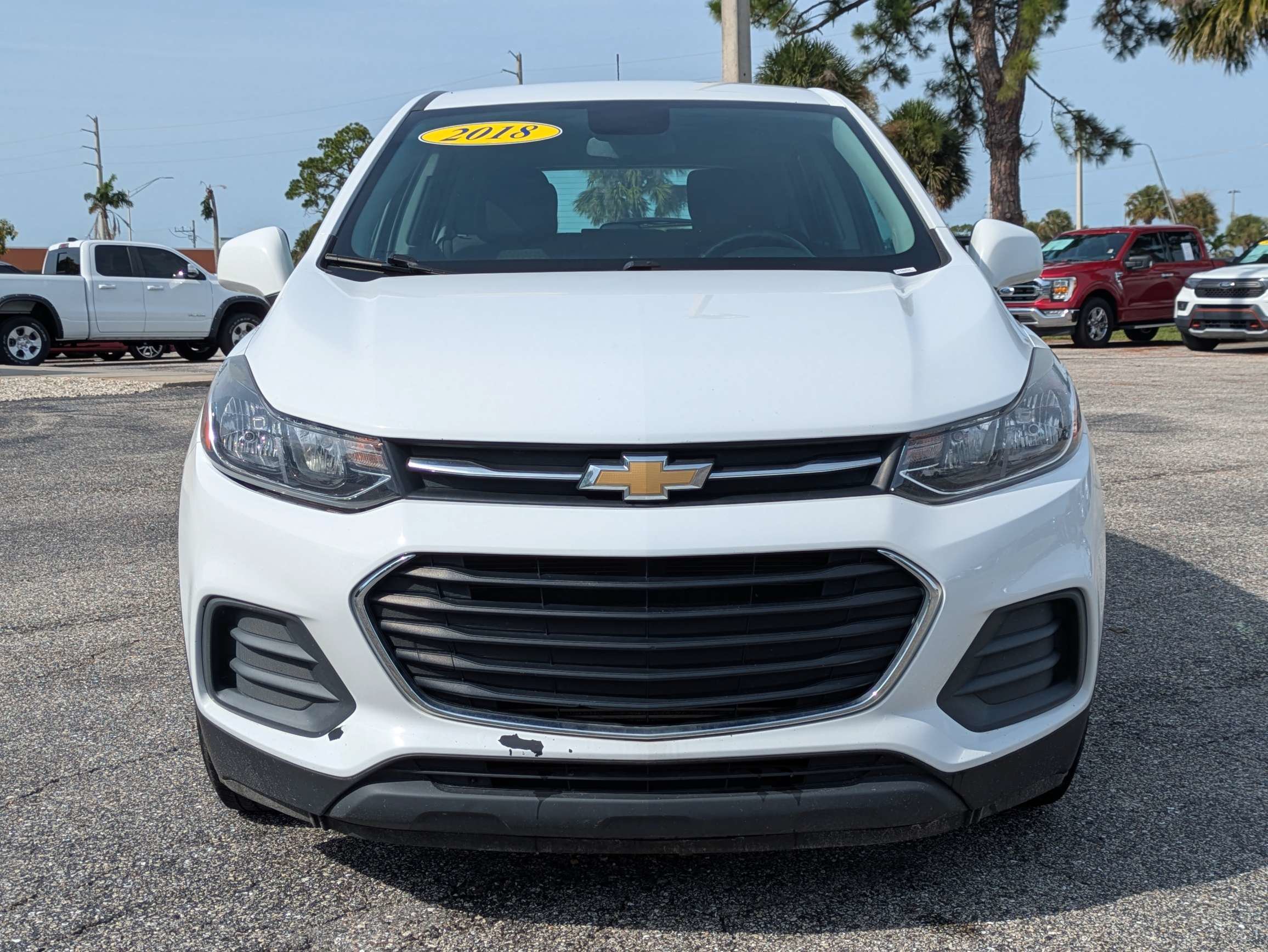 Used 2018 Chevrolet Trax LS FWD image 4