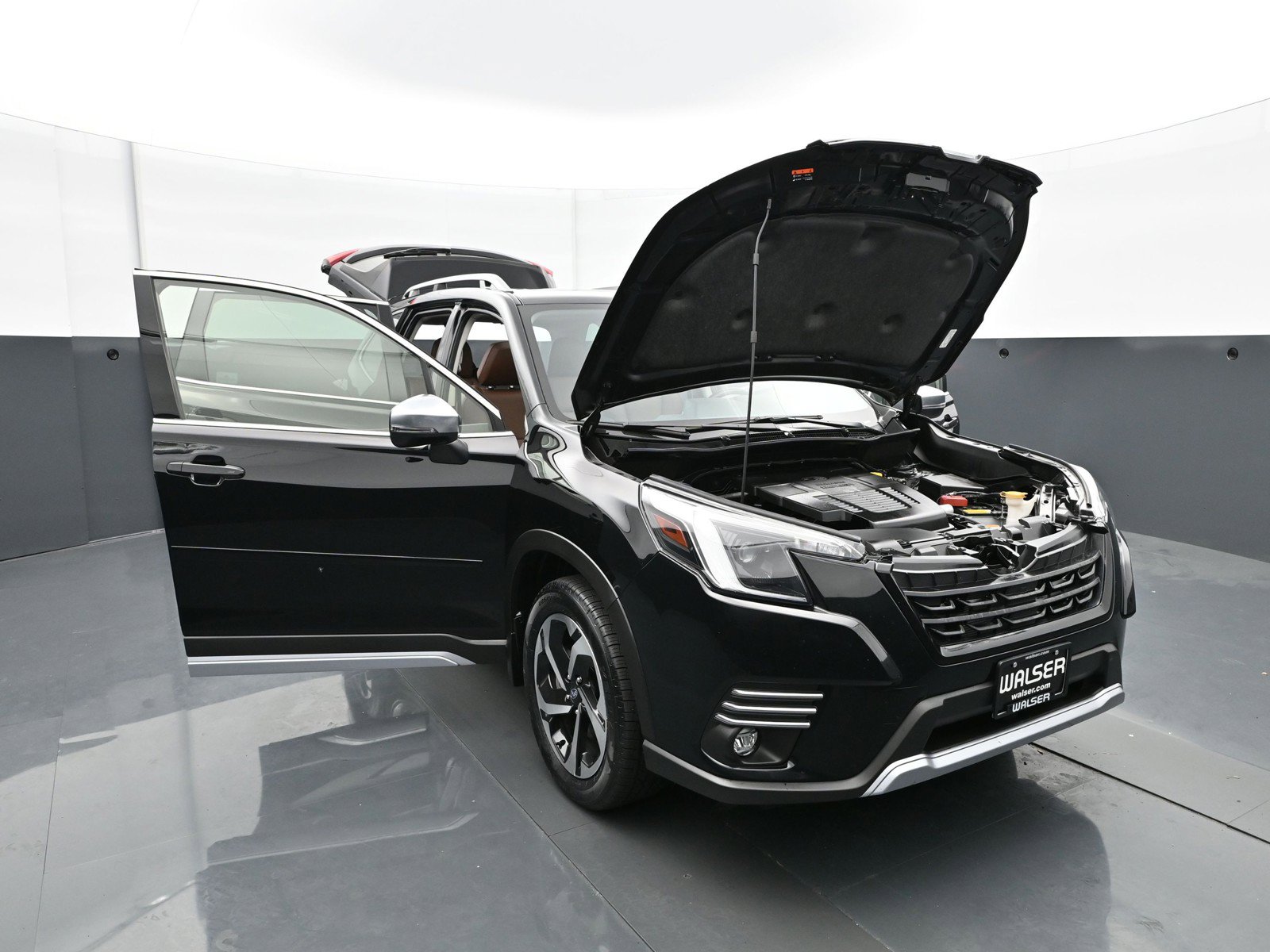 Used 2023 Subaru Forester Touring AWD/4WD image 47