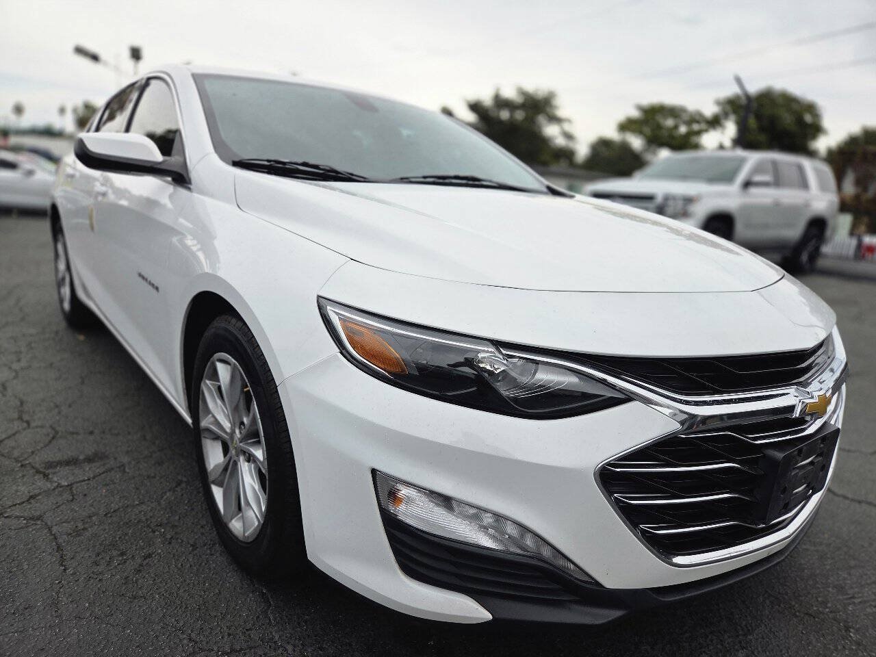 Used 2020 Chevrolet Malibu LT FWD image 6