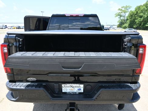 Used 2024 GMC Sierra 2500 Denali w/ Denali Reserve Package AWD/4WD image 34