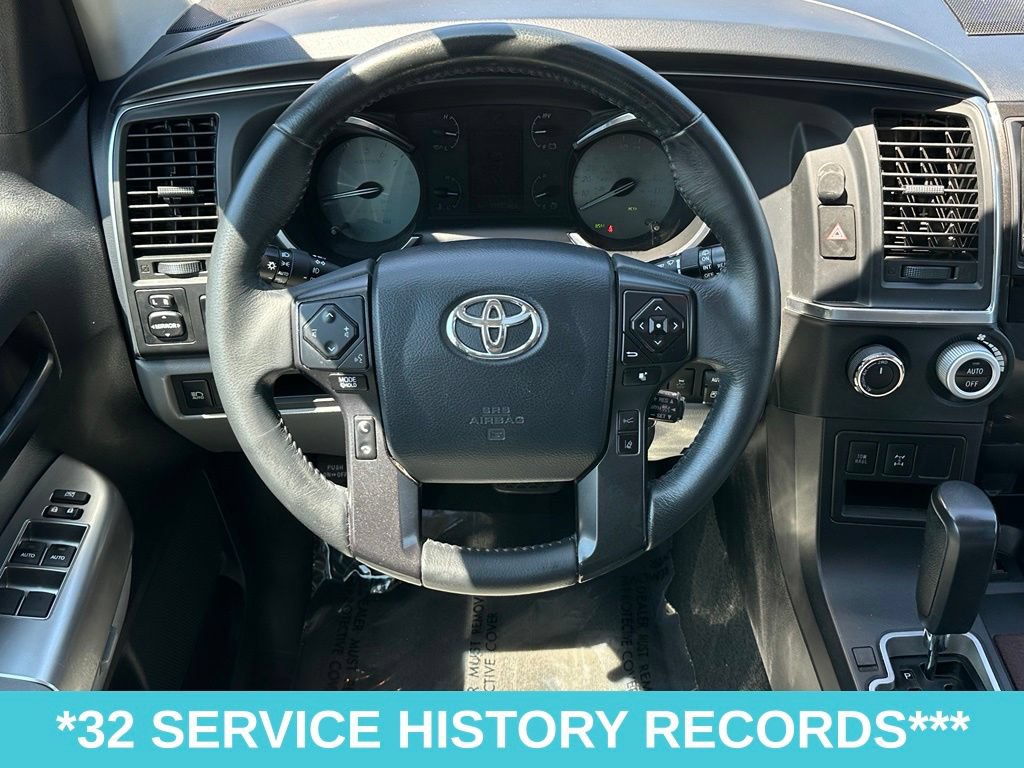 Used 2018 Toyota Sequoia SR5 AWD/4WD image 33