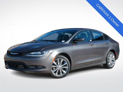 Used 2016 Chrysler 200 S w/ Navigation & Sound Group I