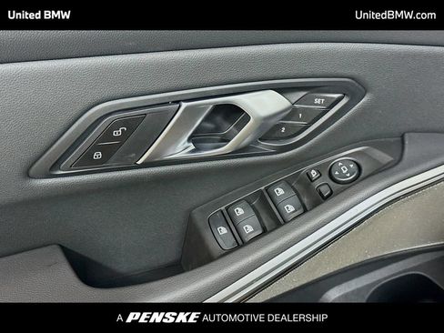 Used 2026 BMW 330i Sedan w/ M Sport Package RWD image 3