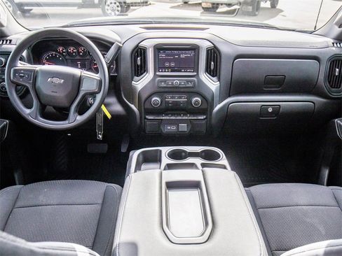 Used 2021 Chevrolet Silverado 1500 Custom Trail Boss w/ LPO, Dark Essentials Package image 20