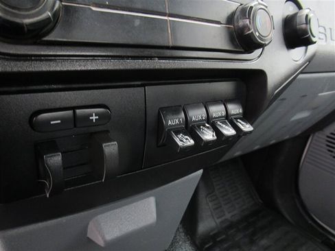 Used 2013 Ford F450 XL w/ Snow Plow Prep Pkg image 23