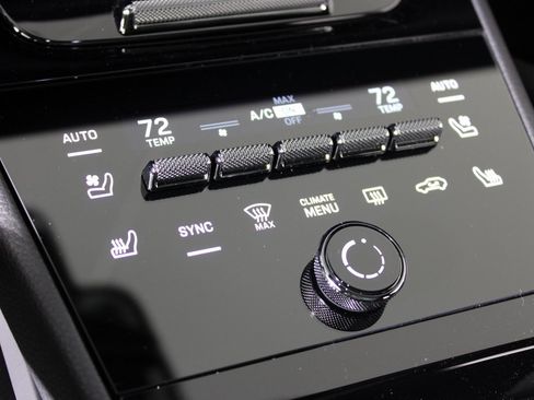 New 2026 Porsche Cayenne Coupe image 31