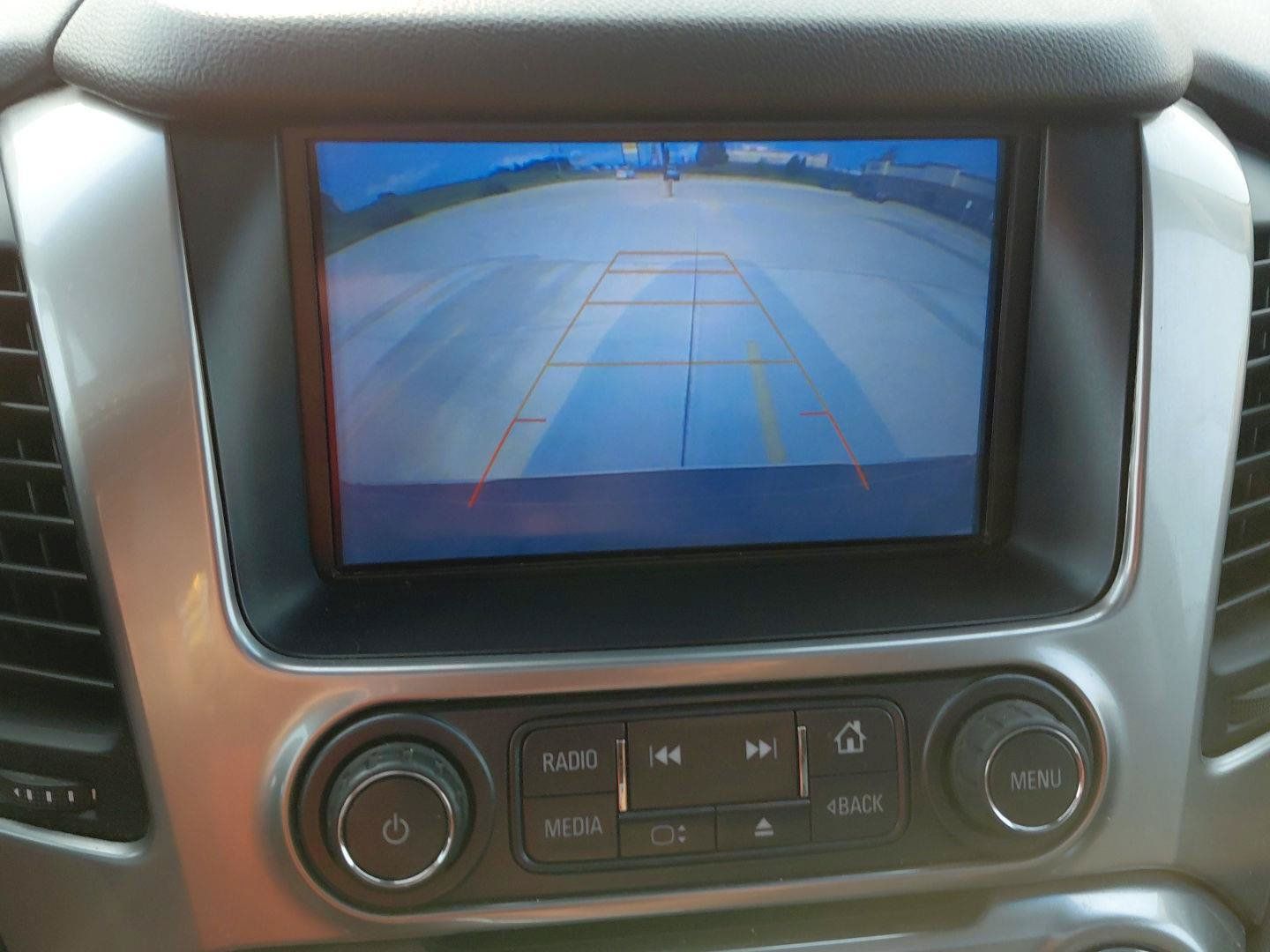 Used 2018 Chevrolet Tahoe Premier AWD/4WD image 36
