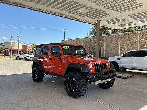 Used 2015 Jeep Wrangler Unlimited Sport w/ Quick Order Package 24S AWD/4WD image 3