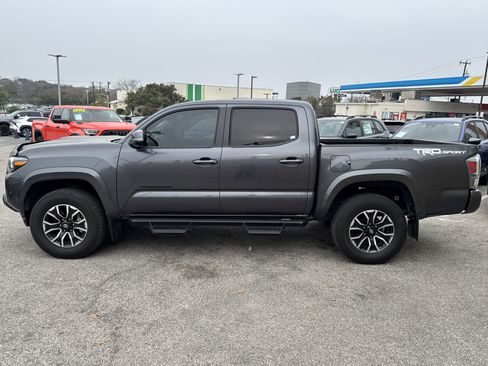 Used 2023 Toyota Tacoma TRD Sport image 6