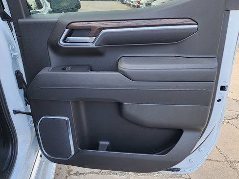 New 2026 GMC Sierra 1500 SLT w/ SLT Premium Plus Package image 40