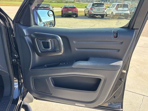 Used 2013 Honda Ridgeline Sport image 24