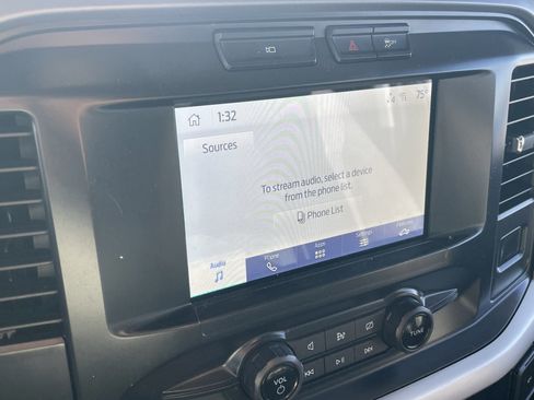 Used 2023 Ford F150 XLT image 5