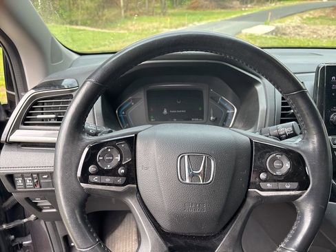 Used 2022 Honda Odyssey Elite image 12