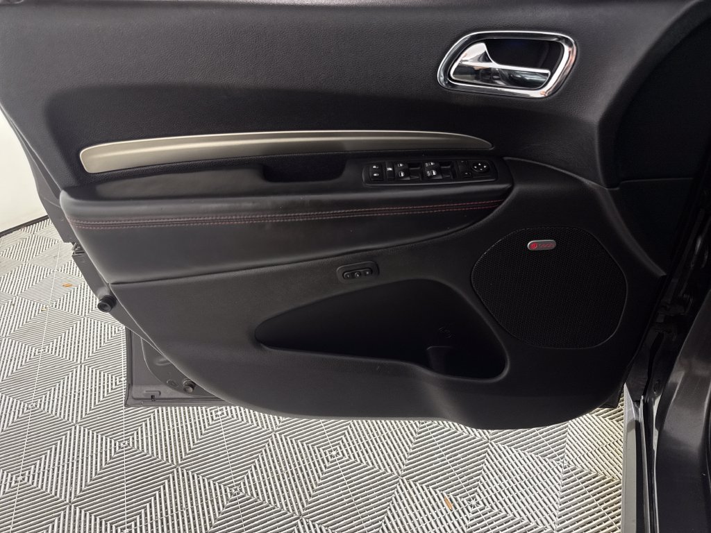 Used 2017 Dodge Durango R/T w/ Technology Group RWD image 10