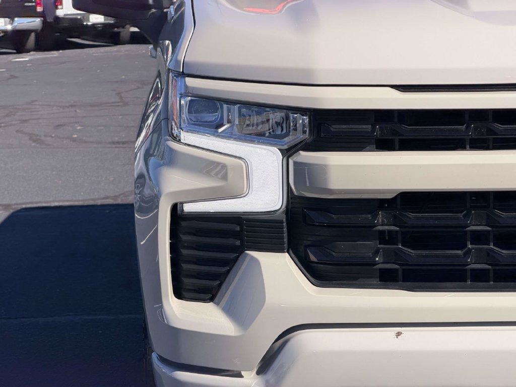Used 2026 Chevrolet Silverado 1500 RST AWD/4WD image 8