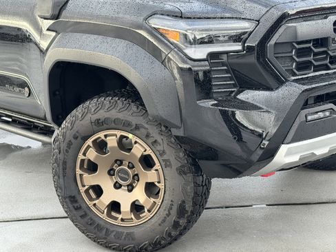 New 2026 Toyota Tacoma 4x4 Double Cab Hybrid image 10