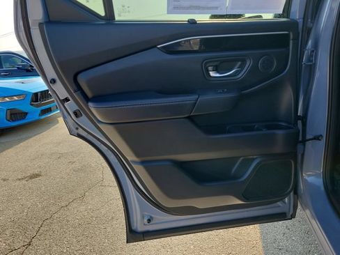 Used 2023 Honda Pilot Touring image 14