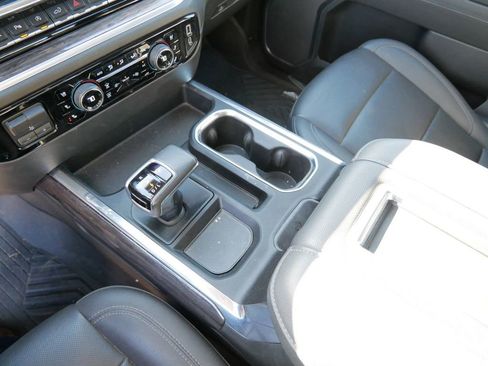 Used 2022 Chevrolet Silverado 1500 LTZ w/ LTZ Premium Package image 28