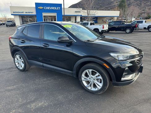 Used 2022 Buick Encore GX Preferred w/ Cold Weather Comfort Package image 1