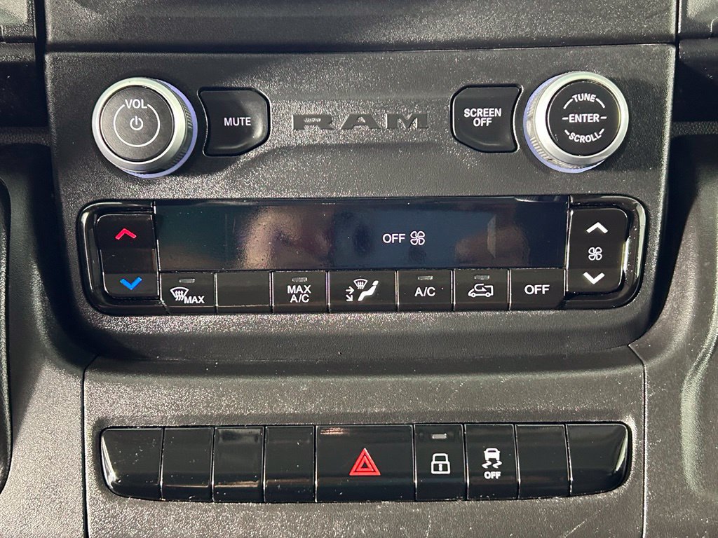 Used 2023 RAM ProMaster 3500 FWD image 19