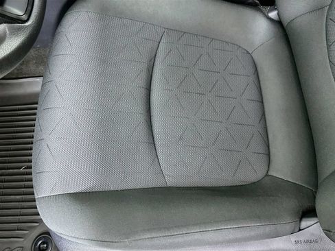 Used 2024 Toyota RAV4 XLE AWD/4WD image 19