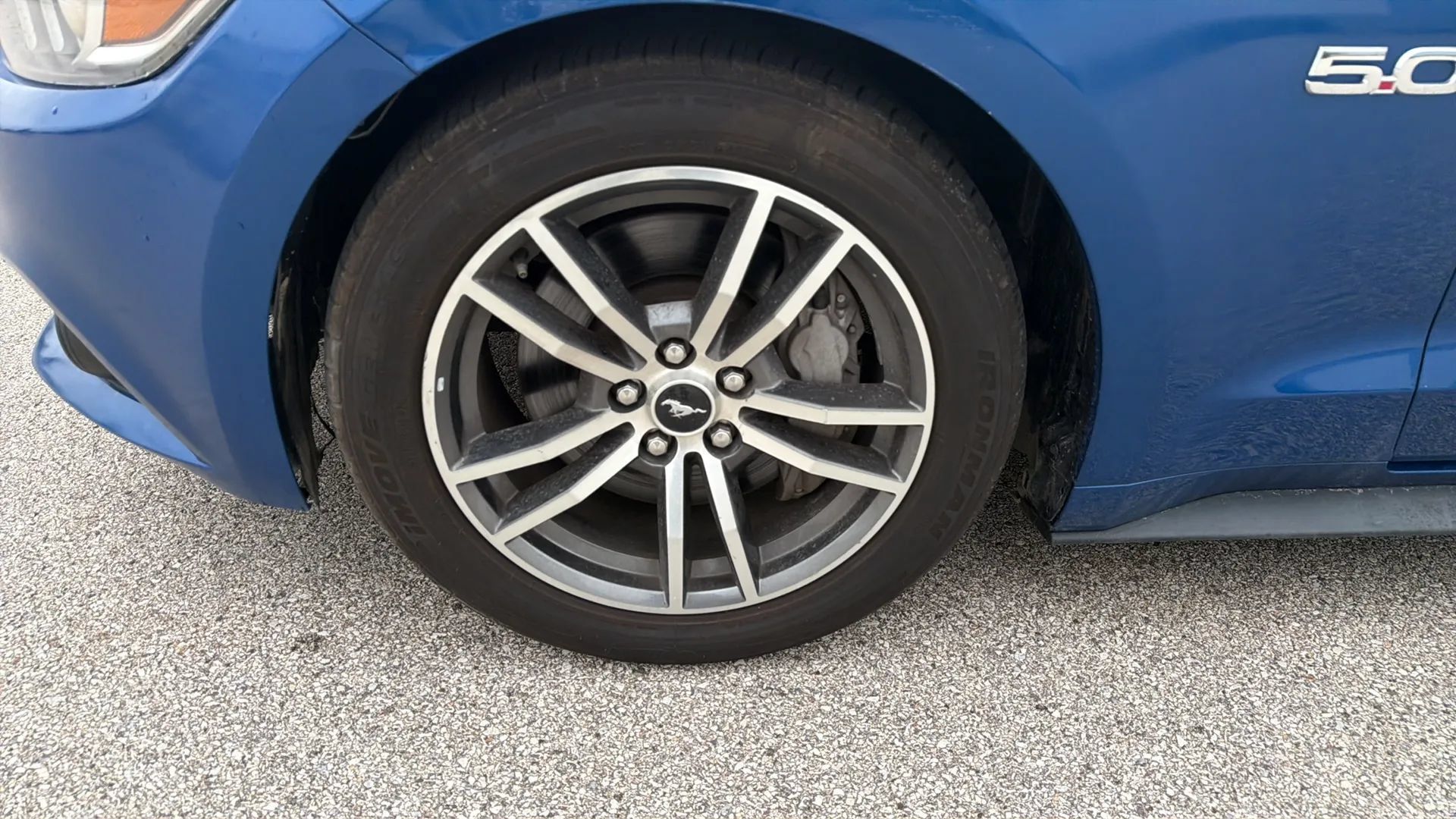 Used 2017 Ford Mustang GT Premium RWD image 8