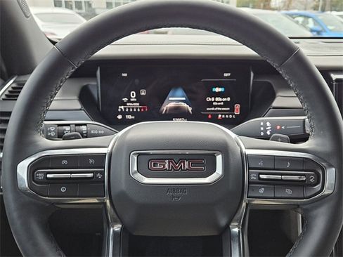 Used 2024 GMC Acadia Elevation w/ Trailering Package image 11