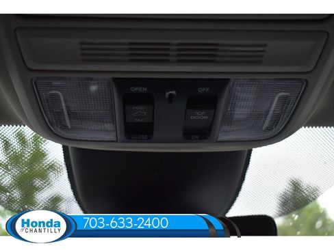 New 2026 Honda Odyssey Touring image 19