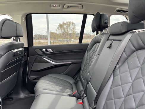 Used 2026 BMW X7 xDrive40i image 33