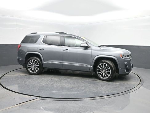 Used 2021 GMC Acadia Denali w/ Denali Ultimate Package image 3