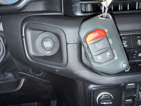 New 2025 Jeep Wrangler Sahara image 30