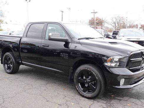 Used 2023 RAM 1500 Express w/ Wheel & Sound Group image 4