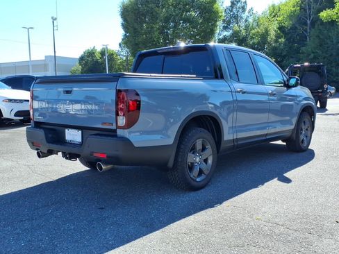 Used 2024 Honda Ridgeline TrailSport image 2